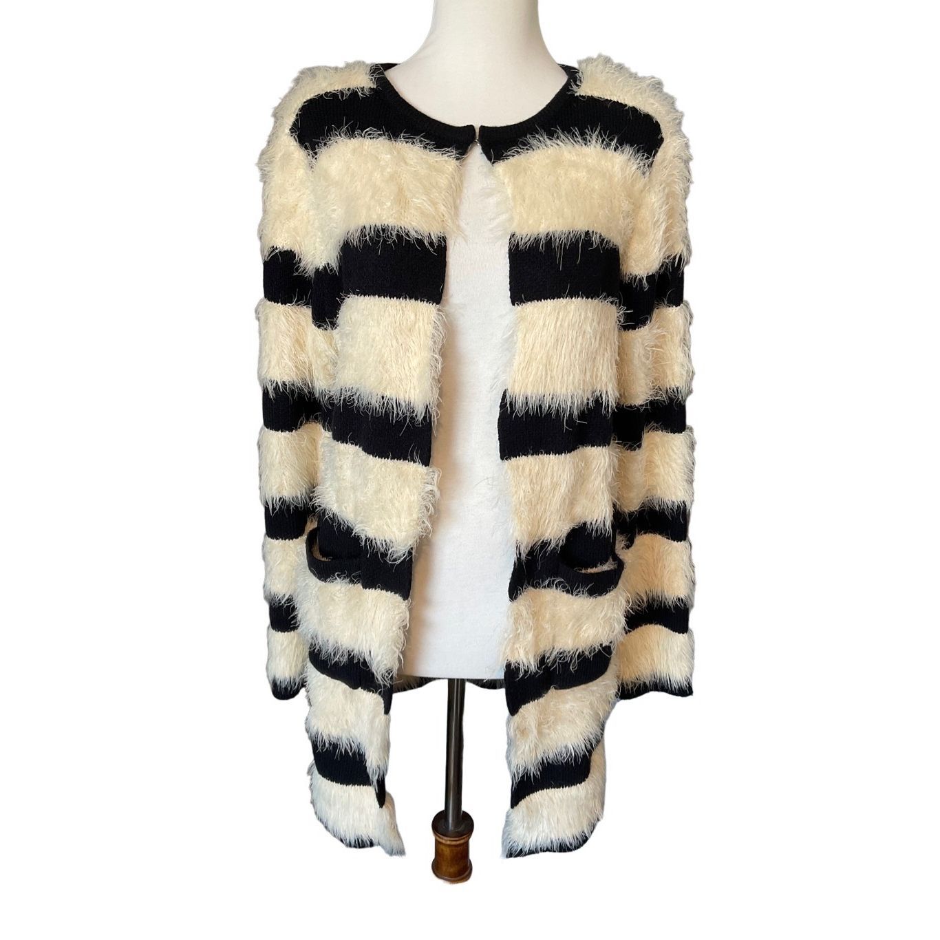 Romeo And Juliet Couture Fantastically Fuzzy Striped Outer Layer With Pockets In